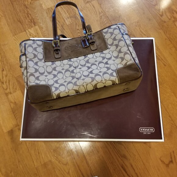 Coach Tote - Vintage in perfect condition - even with box - F040-1442 - Picture 12 of 16